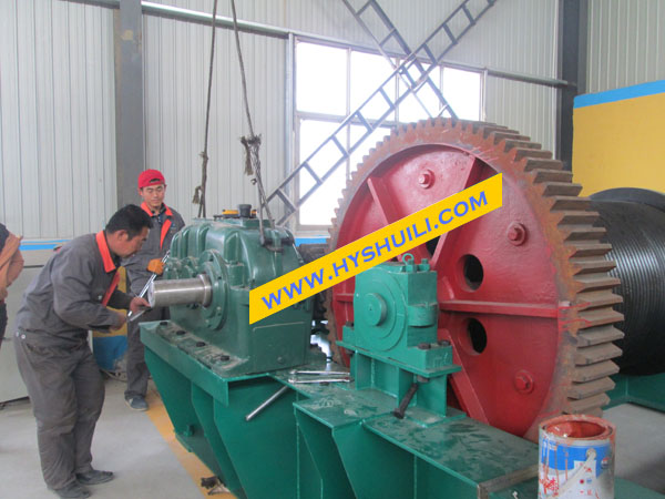 ��?y��)P(y��ng)ʽ���]�C(j��)